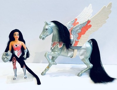 Poupée princesse avec son cheval et son calèche - ZURU - 7 ans