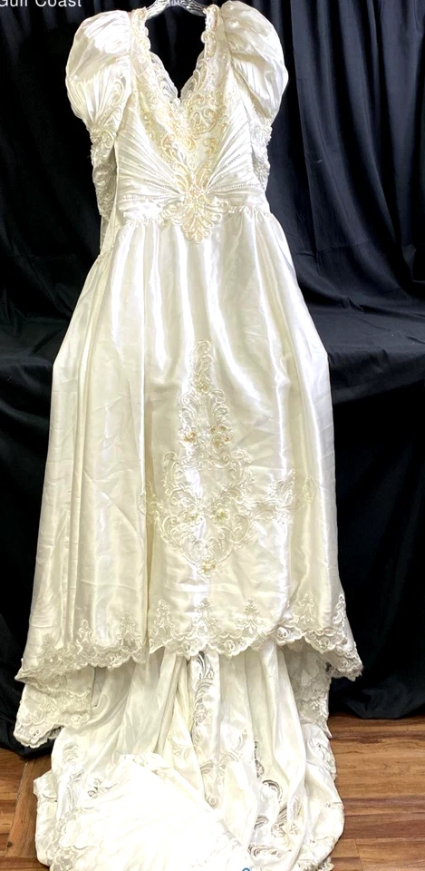 Mon Cheri Off White Sequined Soft Satin Long Sleeve Wedding Dress Gown Size 12 - Image 2 of 4