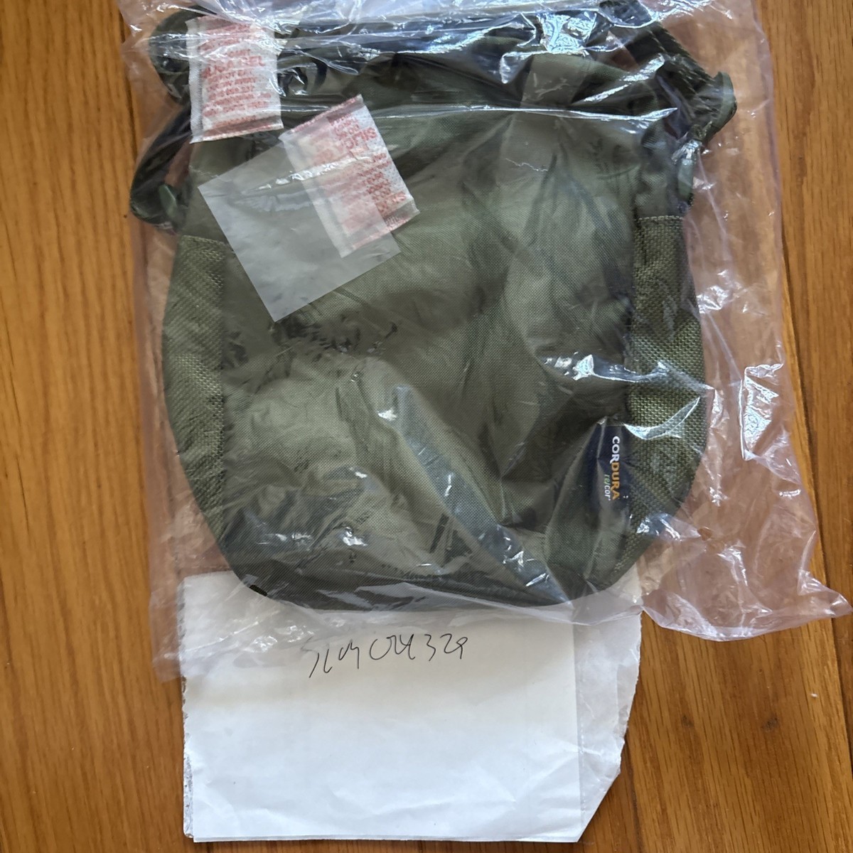 New FW22 Supreme Box Logo Shoulder Bag Olive Green Army In Hand 