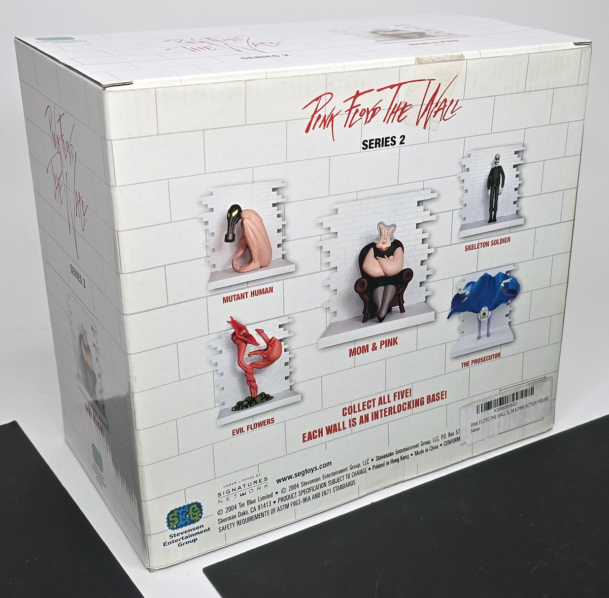 Pink Floyd 2004 SEG The Wall Series 2 Mom & Pink Figure Maquette