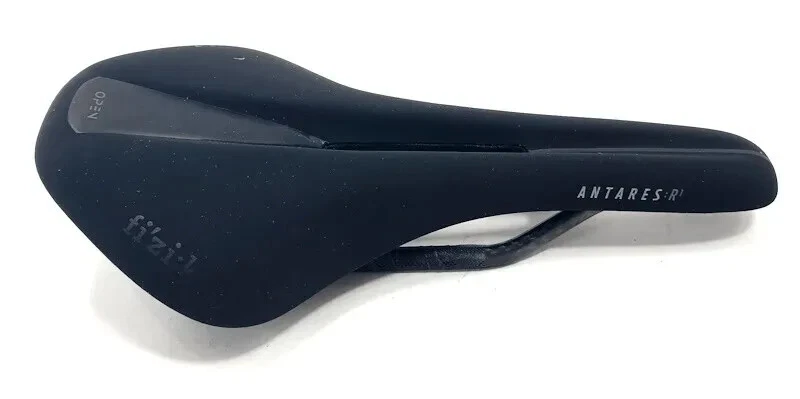 Fizik Antares R1 Open Saddle Carbon Braided Rail LGE 153x275mm 190g ICF Feature - Image 3 of 4