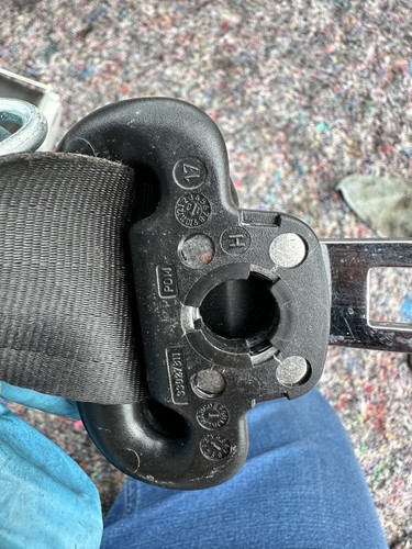 FORD SEAT BELT FRONT LEFT PASSENGER SIDE NEARSIDE DS73F61295BL MK5 2010 - Picture 5 of 18