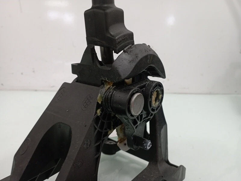 112102401 gear lever for TOYOTA AVENSIS TOURING SPORTS ADVANCE 2015 459066 Foto 2 de 4