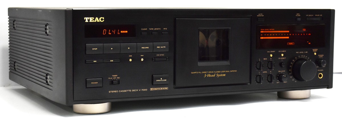 TEAC V-7000 High End 3-Head Quartz PLL Direct Drive Dual TEAC V-7000 High End 3-Head Quartz PLL Direct Drive Dual