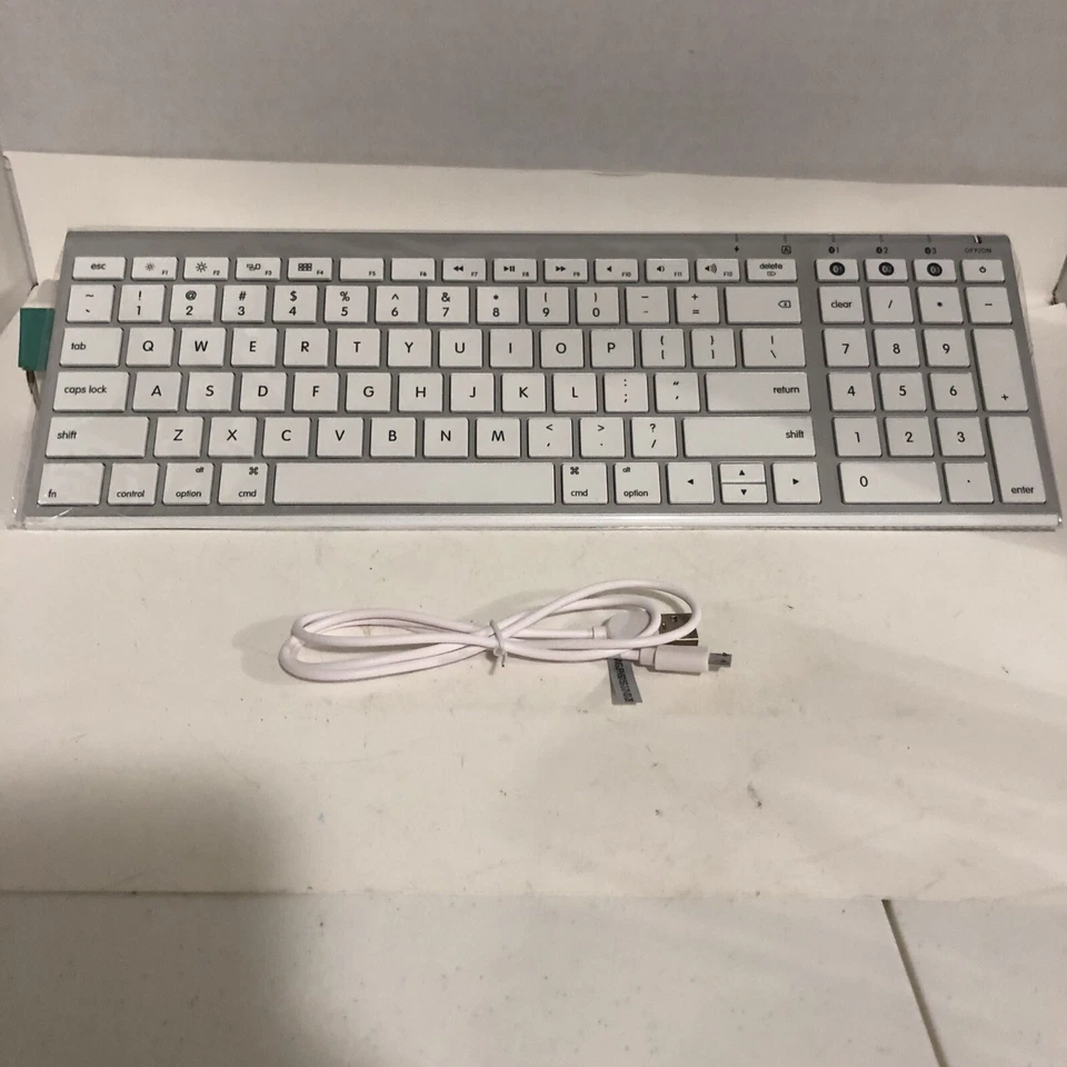 Jelly Comb Wireless Bluetooth Keyboard White And Silver  Slim Design  NIB - Image 4 of 4