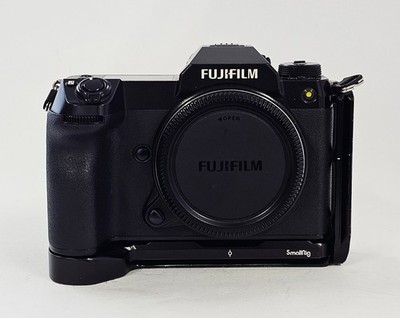 FUJIFILM GFX 50S II Medium Format Mirrorless Camera-Black(33K