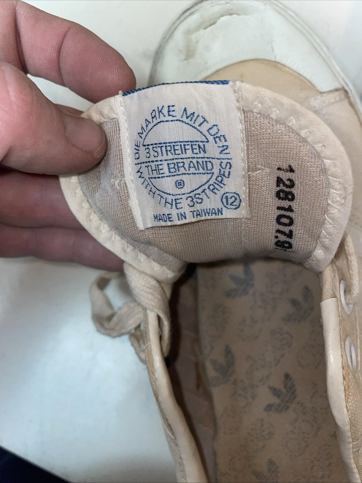 Made In Taiwan Size 12 Men's Sports Tennis