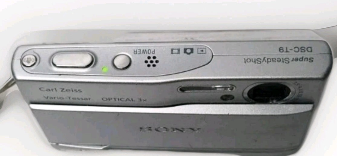Sony Cyber-shot DSC-T9 シルバー Amazon | SONY Cyber-Shot(サイバーショット) DSC-T9 シルバー