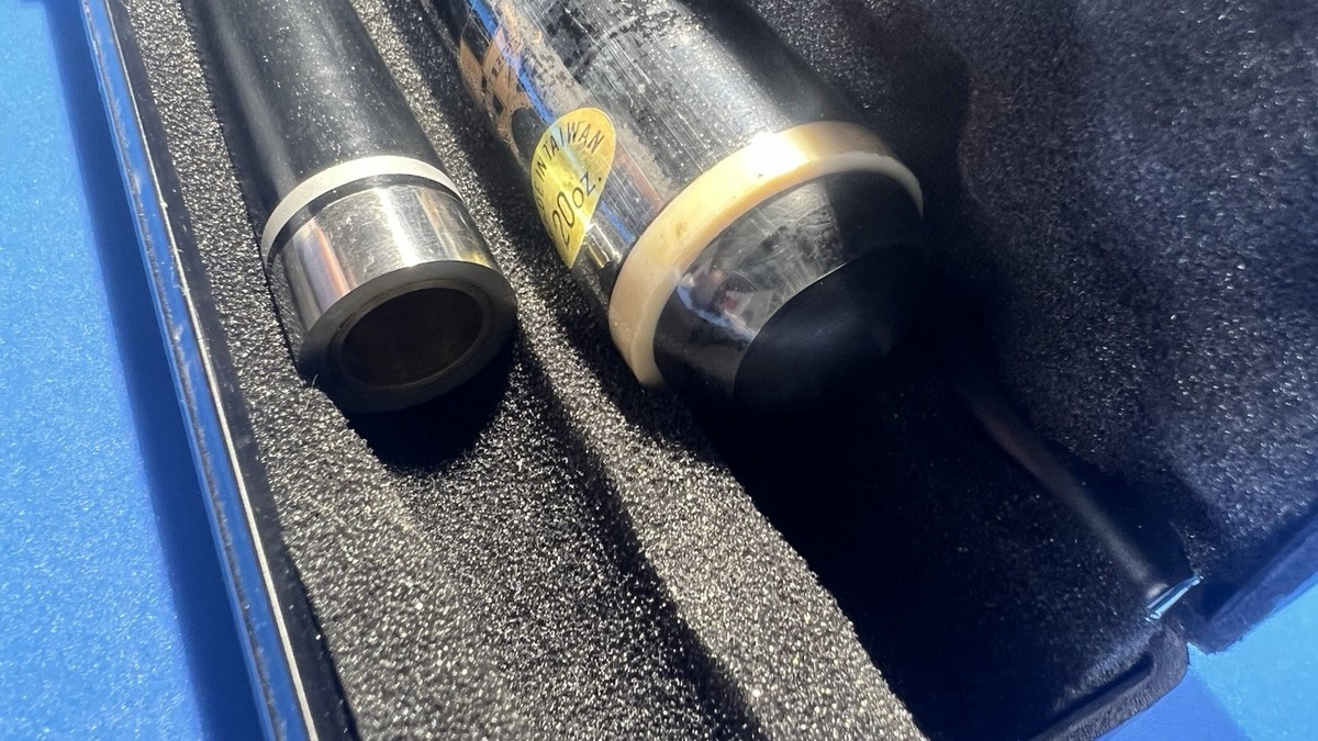 🎱 TBS-8001 Graphite Pool Cue Stick – 20 oz – with Hard Case & Key