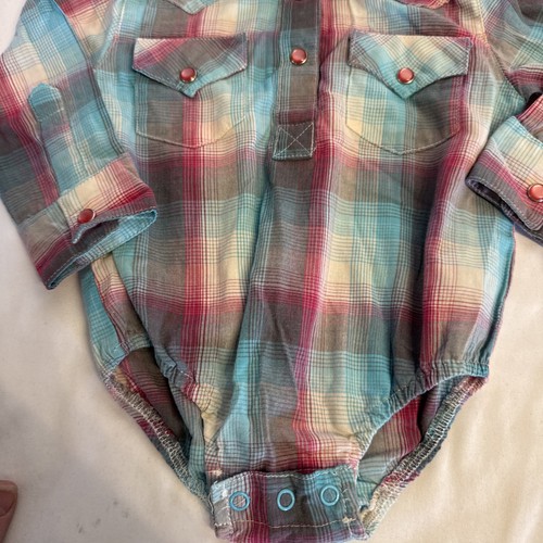Wrangler Baby Pearl Snap Bodysuit Western One Piece 6-9 Months Long Sleeve Pink - Picture 4 of 6