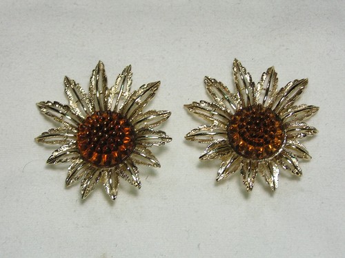 Vintage Sarah Coventry Ton Doré, Lucite Tournesol à Clipser Boucles D'Oreilles - Photo 2 sur 5