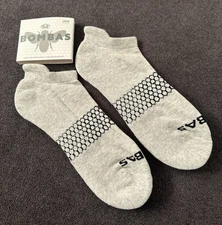 Bombas 4-Pack Ankle Socks Grey Unisex Socks Size Large NWT