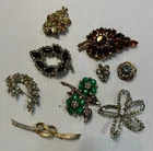 Vintage Costume Jewelry Brooch Pins Rhinestones Unsorted Nice