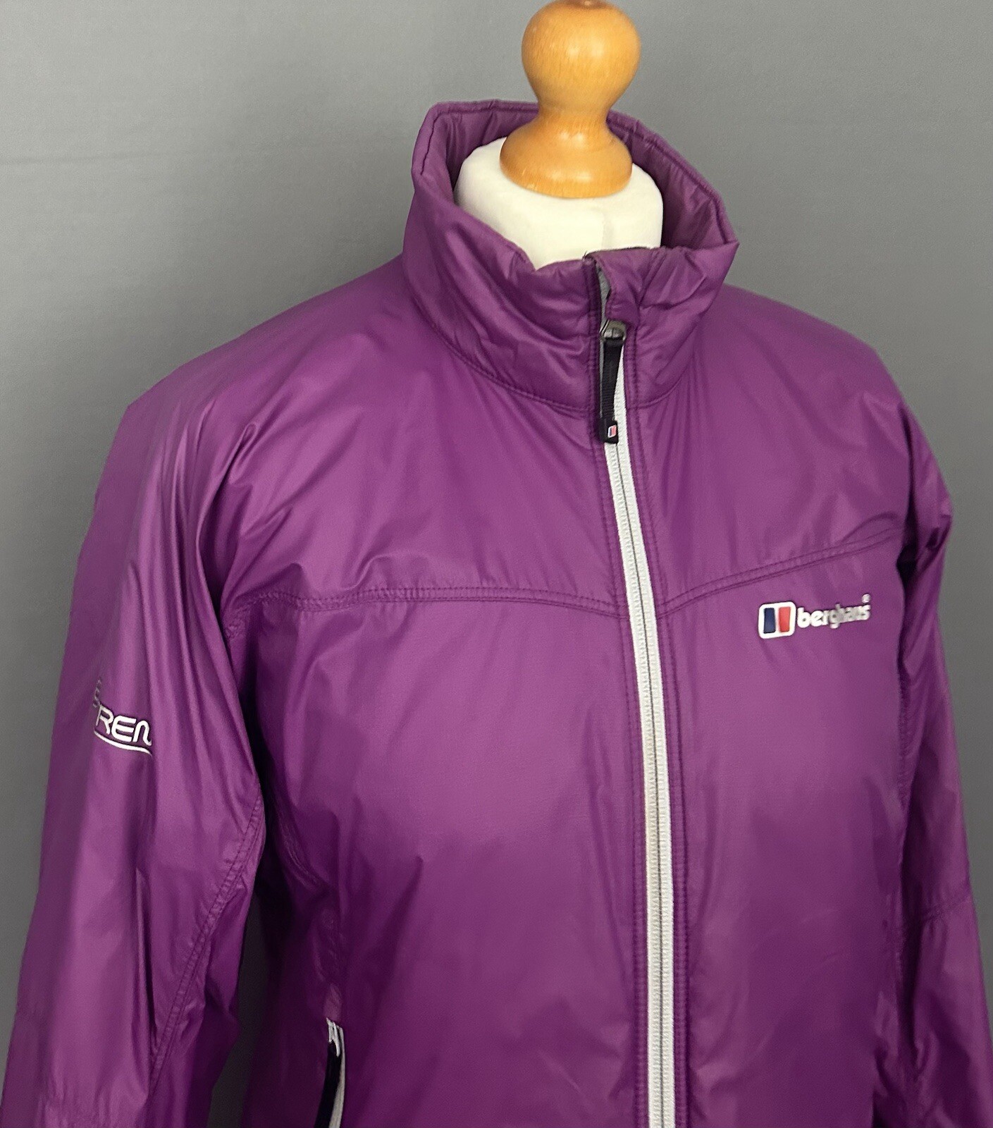 BERGHAUS EXTREM JACKET / PERTEX MICROLIGHT COAT -… - image 9