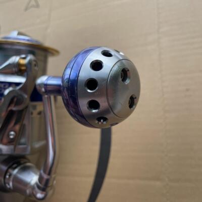 Daiwa Saltiga z6000 /fishing /Reel / Slightly scratched and dirty