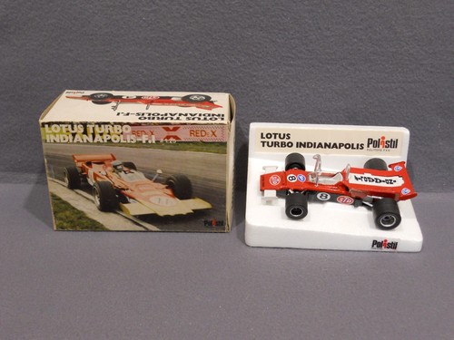 POLISTIL - LOTUS TURBO INDIANAPOLIS F1 - 1/25 Scale - On Stand in BOX !