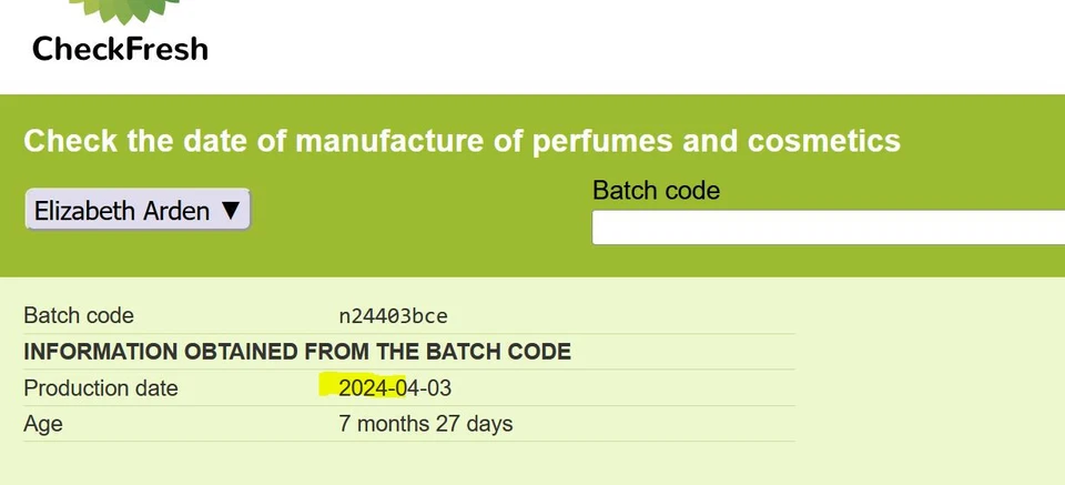 Suero restaurador diario juvenil Elizabeth Arden Advanced Ceramide 90 cápsulas 1,41 oz Foto 2 de 4