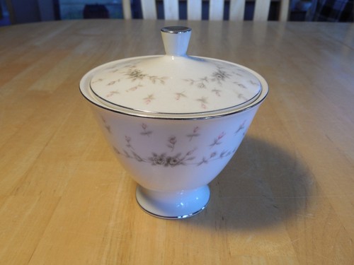 Tazones de postre de fruta cupé Nagoya Shokai Queen Anne 5 3/4" 7 disponibles - Imagen 8 de 11