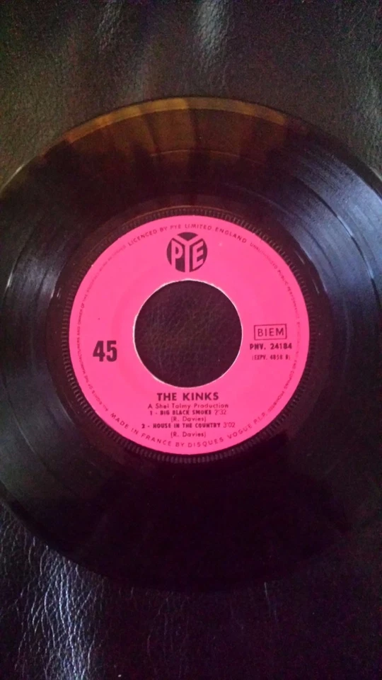 The KINKS FRENCH EP. 4 songs w/ " DEAD END STREET" - Image 3 of 4