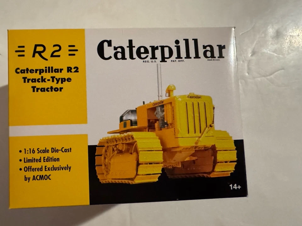 SpecCast 1:16 scale Caterpillar R2 Track-Type Tractor w/Box - Image 2 of 4