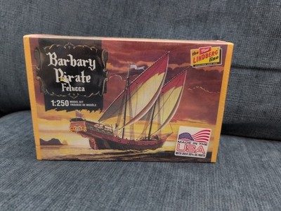 Model Kit Ship/ Boat  Barbary Pirate Felucca Skill 2 Lindberg Line