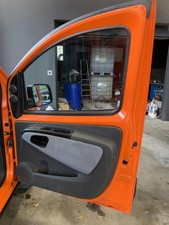 Lève vitre Peugeot BIPPER
