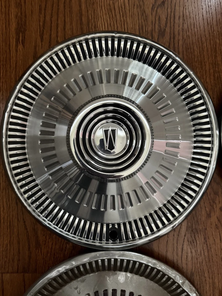 Ford Fairlane Falcon 1964 tapacubos de 14 pulgadas (5) cubiertas de rueda OEM Motorcraft Foto 2 de 4