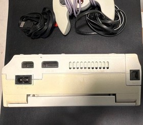 SEGA Dreamcast HKT-3020 NTSC-U/C White Console w/ Controller & Cables - TESTED