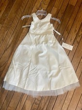 Beautiful Flower Girl Dress, Ivory, Size 4 for any Formal Occasion, NEW
