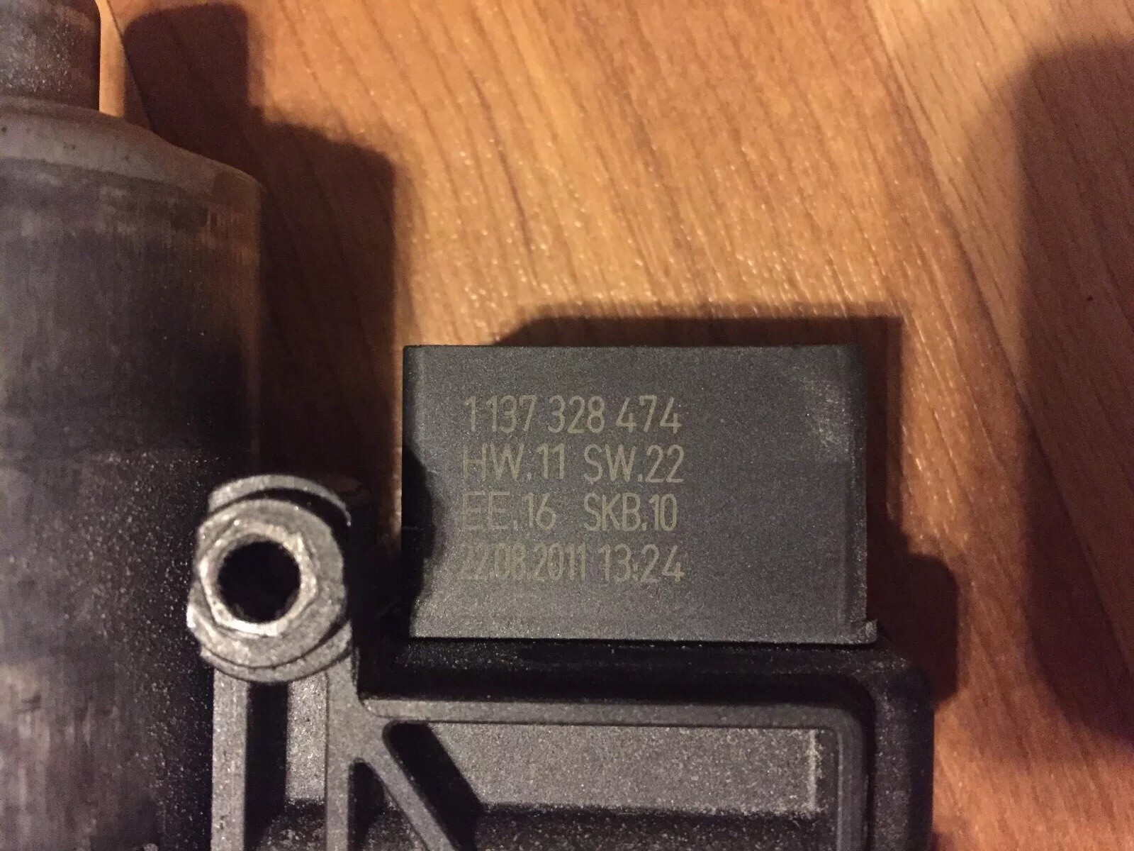 Picture 2 of 5
