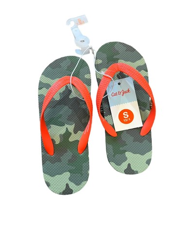 Jungen Sam Slipper Sandalen - Cat & Jack Camouflage grün Small - Bild 1 von 2