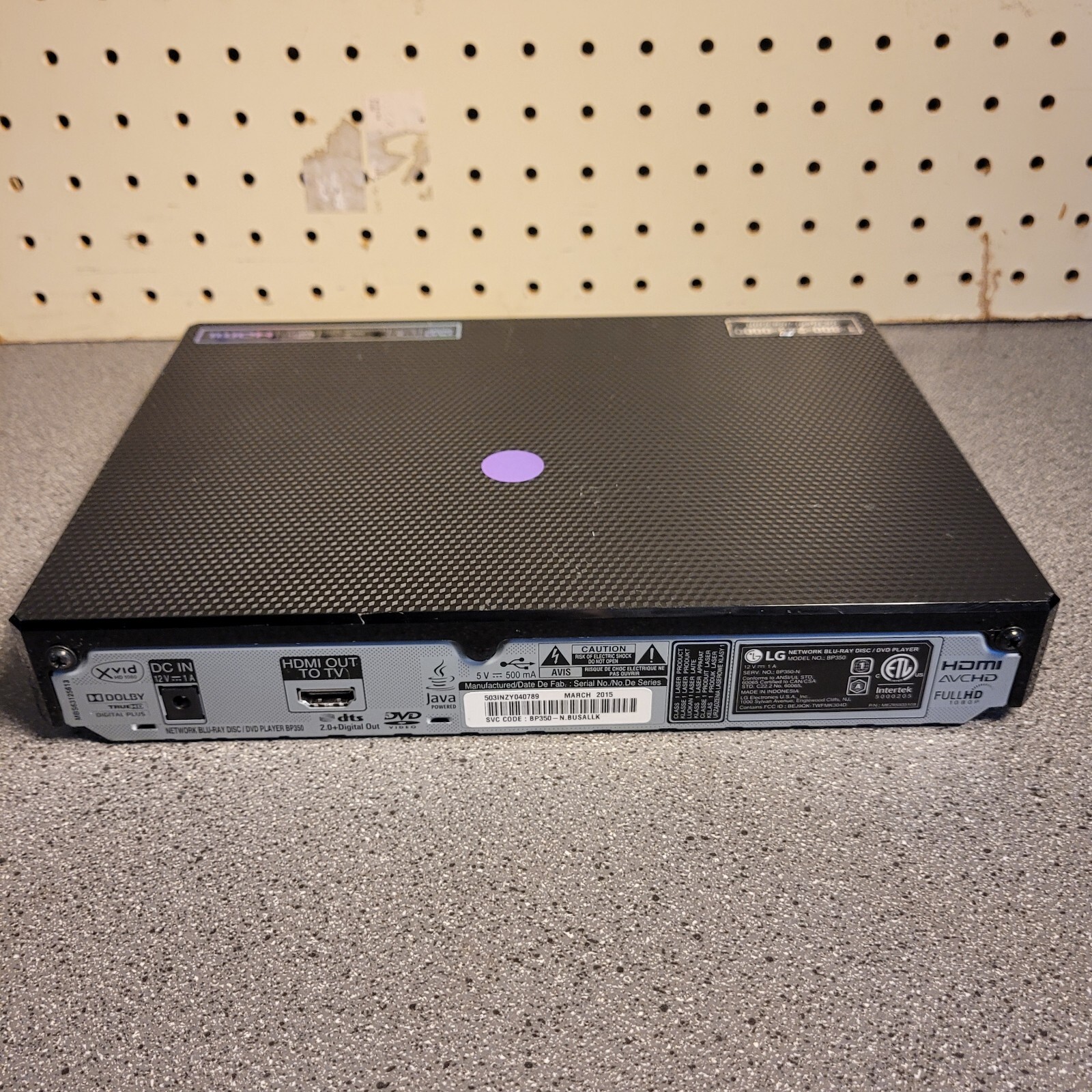 LG Network BluRay Disc/DVD Player BP350 Remote/Power Cord Not Included