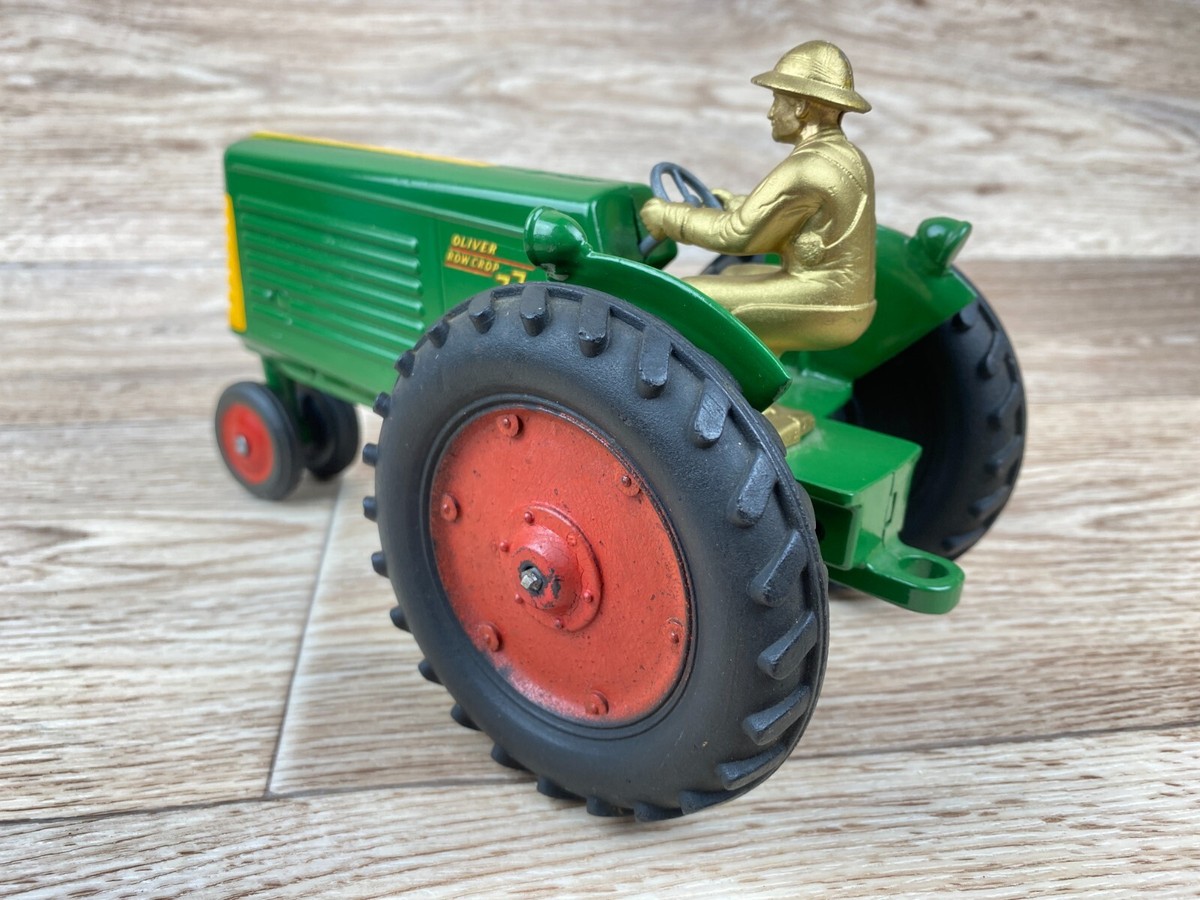 Toy Show Oliver Farm Toys 1/16 Oliver 1650 Tractor With Row Picker