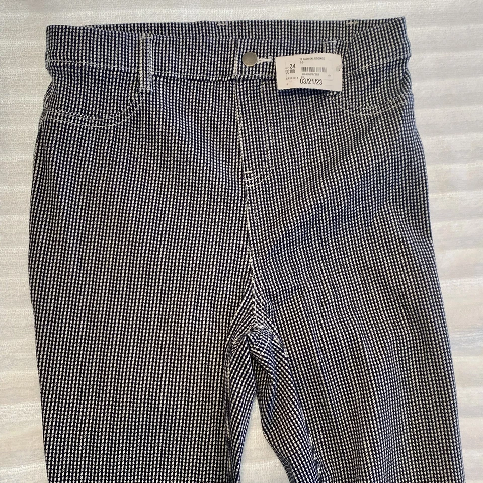 Time & Tru Black & White Jeggings NWT Sz XS (0-2) - Image 3 of 4