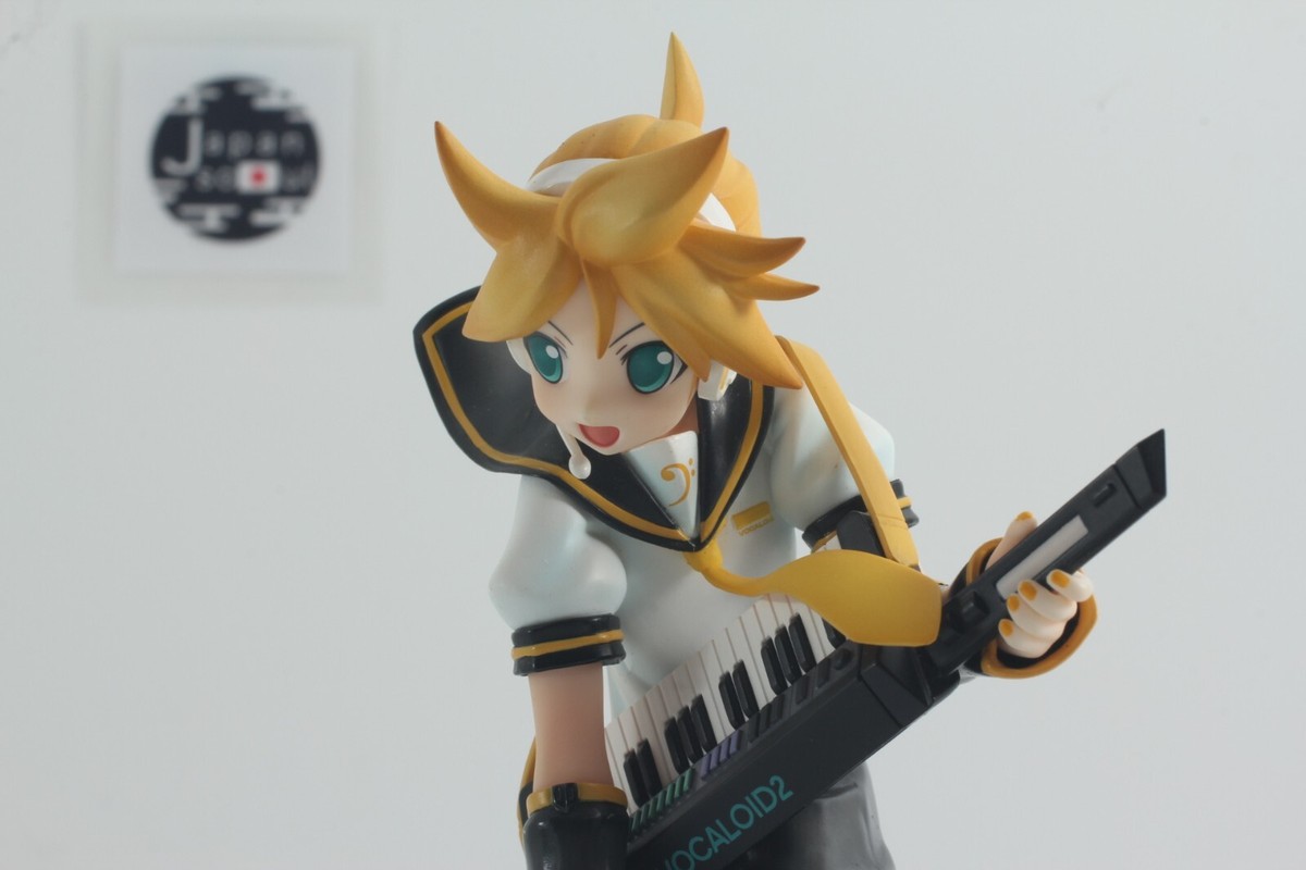 Len Kagamine 1/8スケールフィギュア $_57.JPG?set_id=880000500F