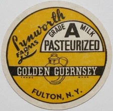 Vintage milk bottle cap LYNWORTH FARMS Golden Guernsey Fulton New York unused