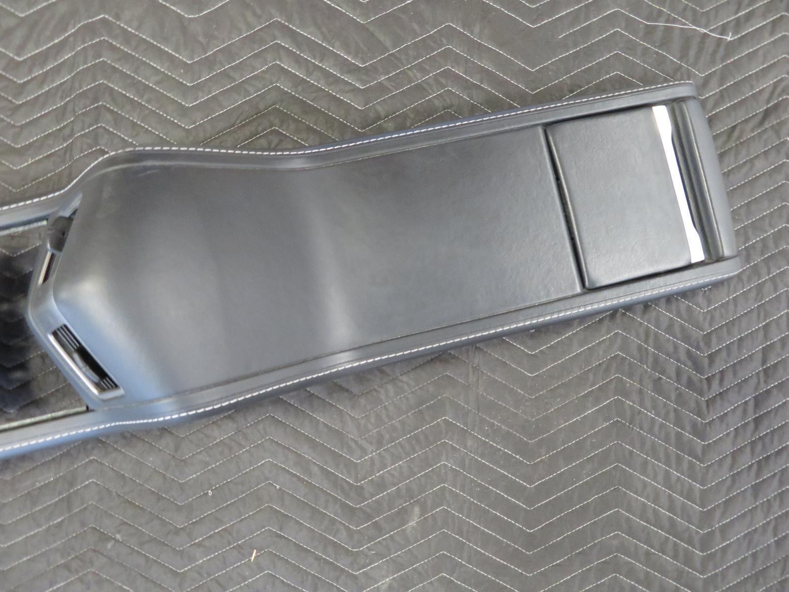 2012 ASTON MARTIN RAPIDE CENTER CONSOLE ASSEMBLY OEM AD43-044K89-AA; AD4304585AA