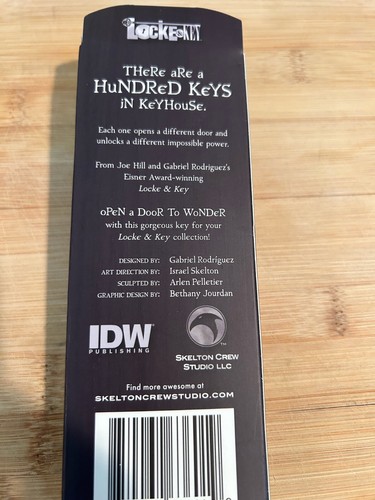 Llave Locke and Key Head San Diego Comic Con 2023 Exclusiva IDW 300 Hecha - Imagen 2 de 3