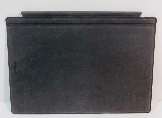 Microsoft Surface Pro 4 TypeCover Black Works With Pro 4/5/6 UK Layout (1235) - Image 2 of 3
