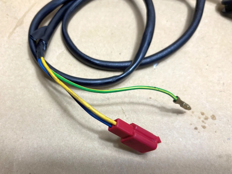 Suzuki GSF600 S/N Bandit (GN77B) Bandit Zündgeber 3311017C00 - Bild 3 von 4