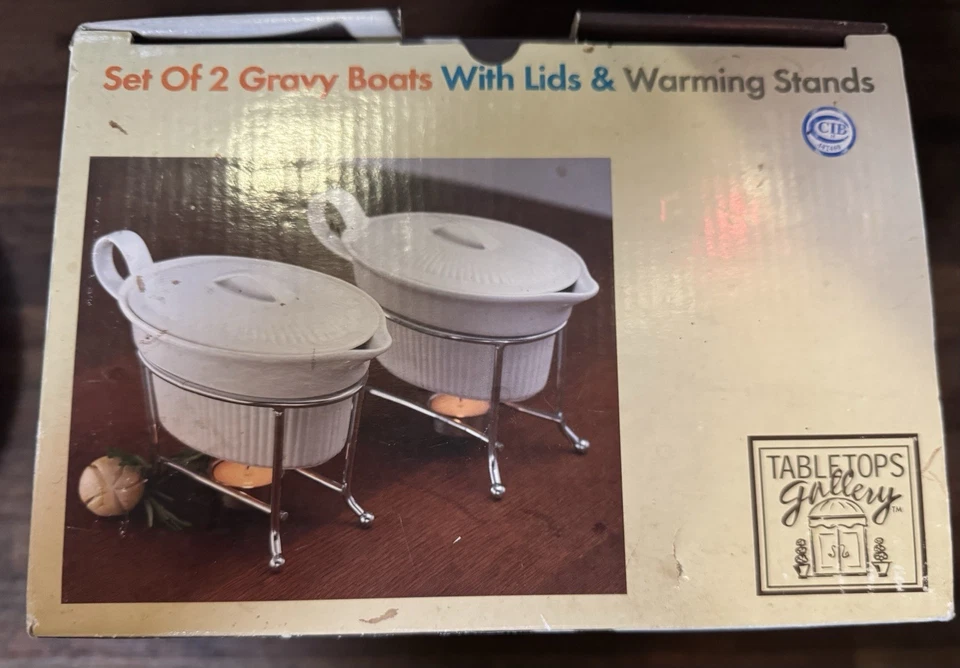 NIB Tabletops Gallery Porcelain Gravy Boat With Stand Set Of 2 - Image 2 of 4