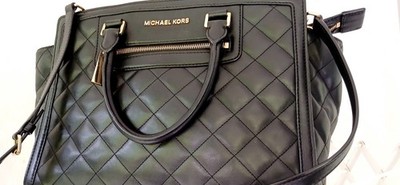 Michael Kors Handtasche Tasche Selma Zip Quilt  Satchel Saffiano Leder Schwarz  