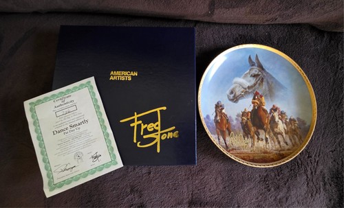 LIMITED SIGNED FRED STONE HORSE RACING LEGENDS COLLECTOR PLATE ~ DANCE SMARTLY