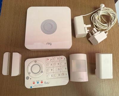 Ring Alarm 5 Stück Kit - 1. Gen Wi-Fi Wireless Home Security System Neu in OVP