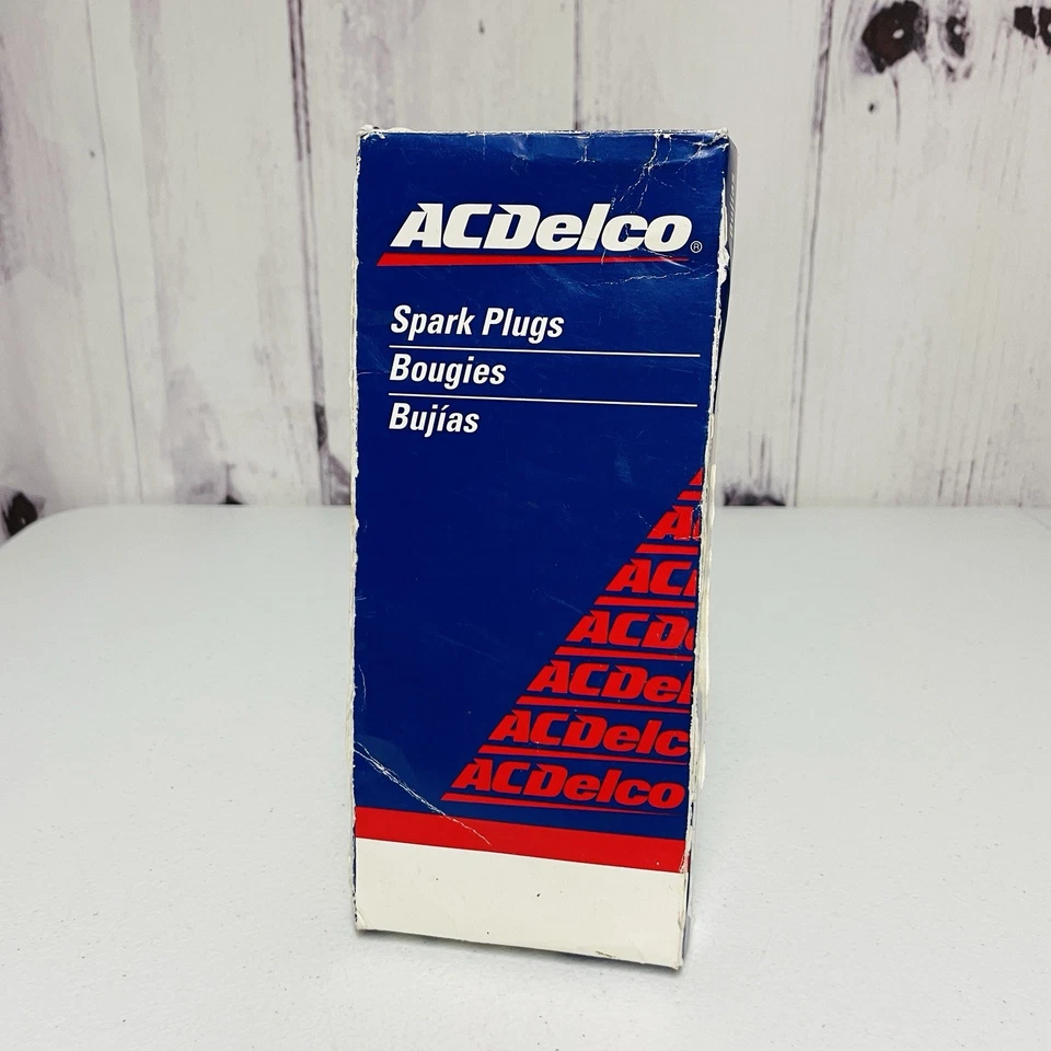 Juego de 6 bujías AC Delco 41-631 Jeep Dodge Eagle Chrysler Foto 2 de 2