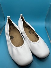 Taos Chit Chat Ballet Flats Bright White Leather Elastic Women's Sz 8 New