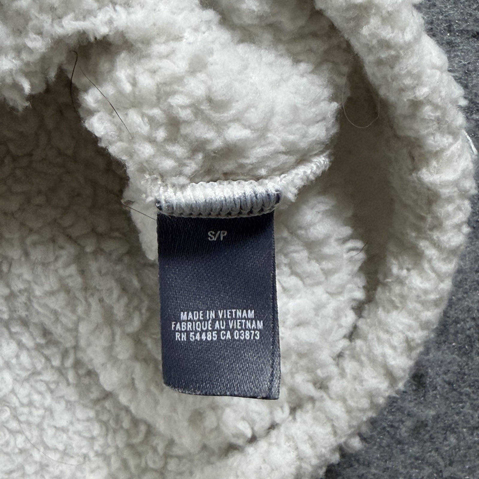 Aerie Sherpa Pullover Womens S Cream Cowl Neck Teddy Fleece Sweatshirt Winter thumbnail 15