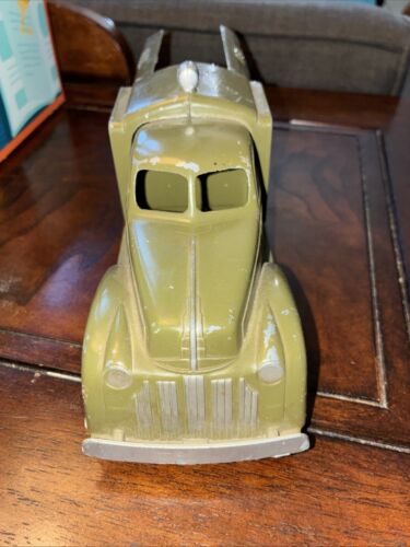 Vintage Hubley Kiddie Toy Green Bell Telephone Die Cast Metal Truck 478 USA Read - Picture 4 of 7