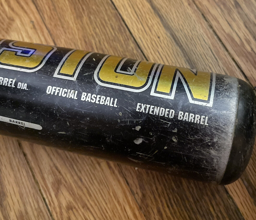 Easton Black Magic 31/28 Oz. (-3) Rare BESR BAT [model