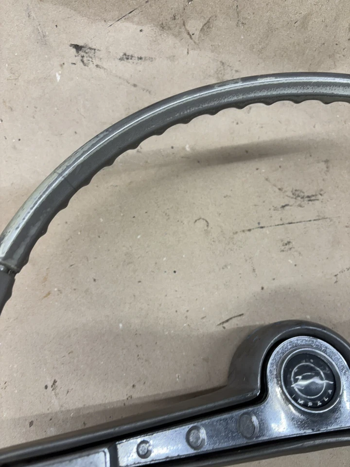 1961 1962 1963 1964 IMPALA BEL AIR BISCAYNE Conjunto de volante original OEM Foto 4 de 4